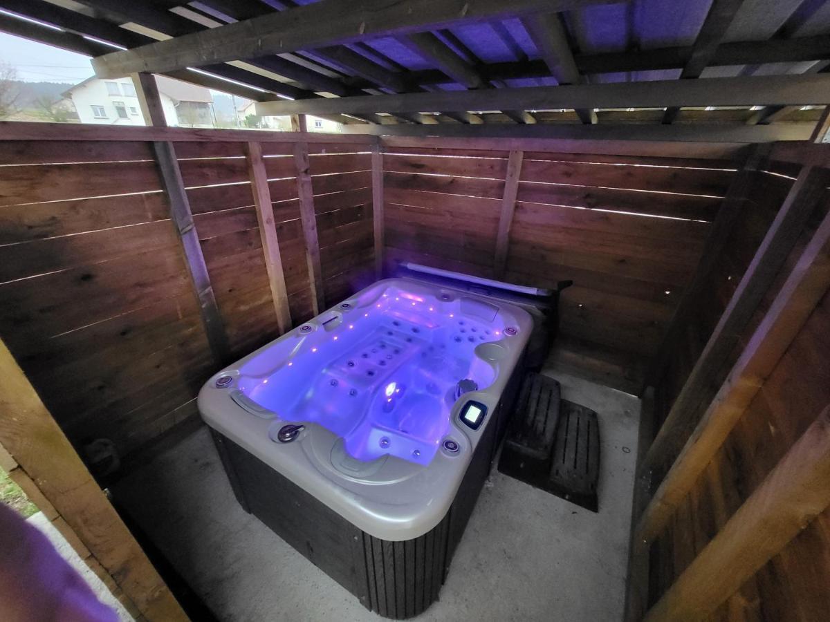 Duplex Avec Jacuzzi Exterieur, Deux Chambres 74M2 Le Russey Εξωτερικό φωτογραφία